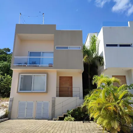 Luxury 3 Br/4 Ba Home W/View - Puntarena