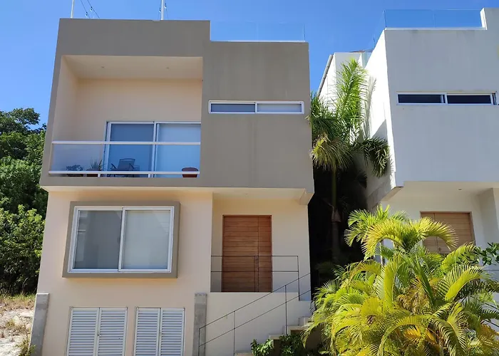Сasa de vacaciones Casa Joya Luxury 3 Bedroom Home With Private Rooftop Plunge Pool And Mangrove View *