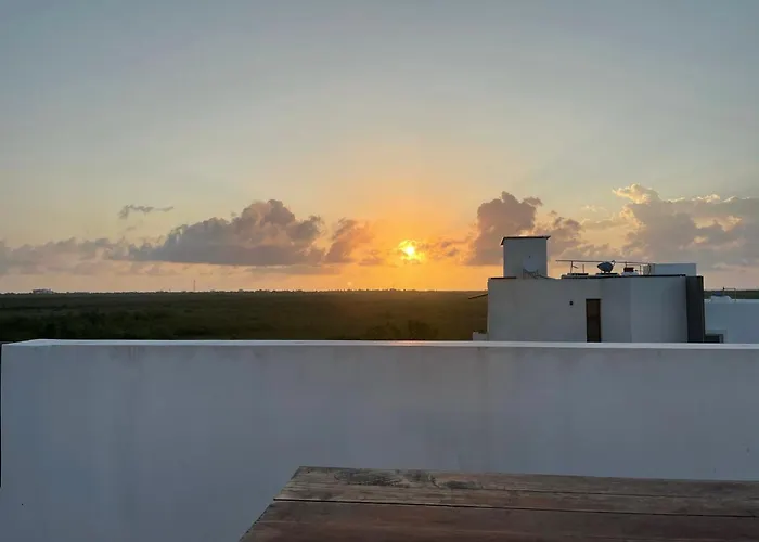 Casa Joya Luxury 3 Bedroom Home With Private Rooftop Plunge Pool And Mangrove View Сasa de vacaciones