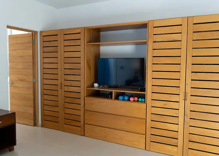 Hébergement de vacances Casa Joya - Luxury 3 Bedroom In Puntarena With Private Rooftop Plunge Pool And Mangrove View